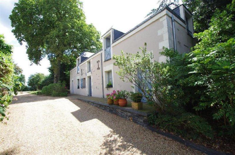 La Demeure Du Goupil Bed & Breakfast Brissac-Quince Luaran gambar