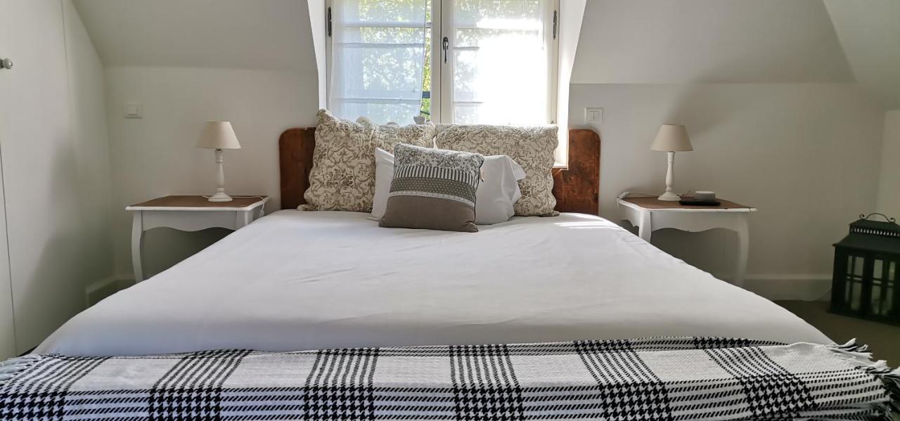 La Demeure Du Goupil Bed & Breakfast Brissac-Quince Luaran gambar