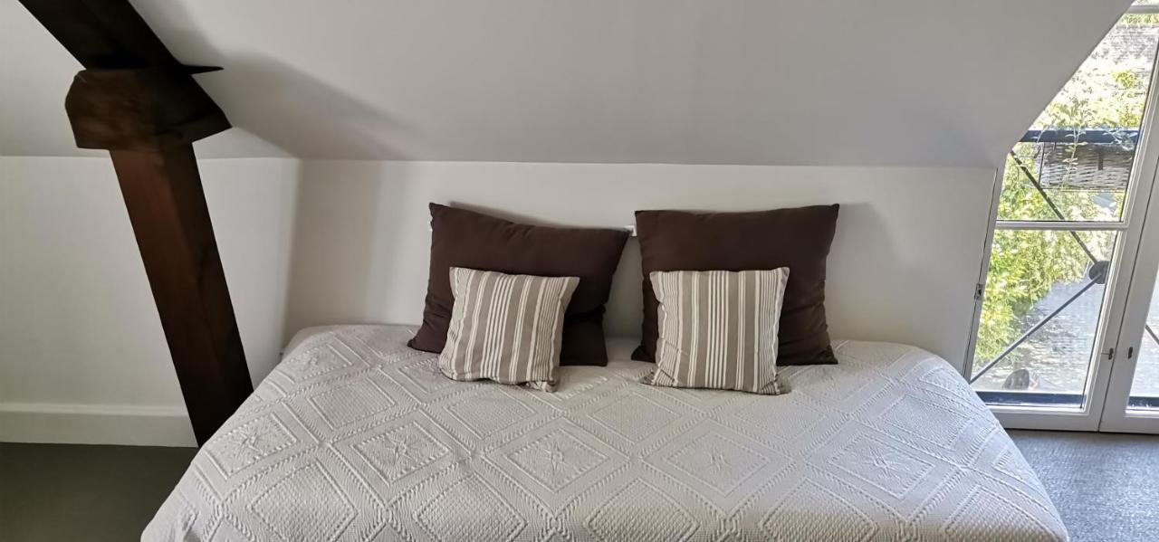 La Demeure Du Goupil Bed & Breakfast Brissac-Quince Luaran gambar