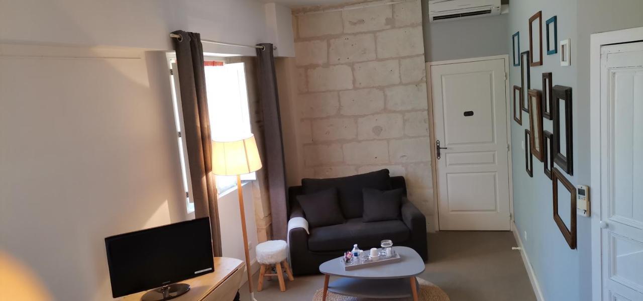 La Demeure Du Goupil Bed & Breakfast Brissac-Quince Luaran gambar