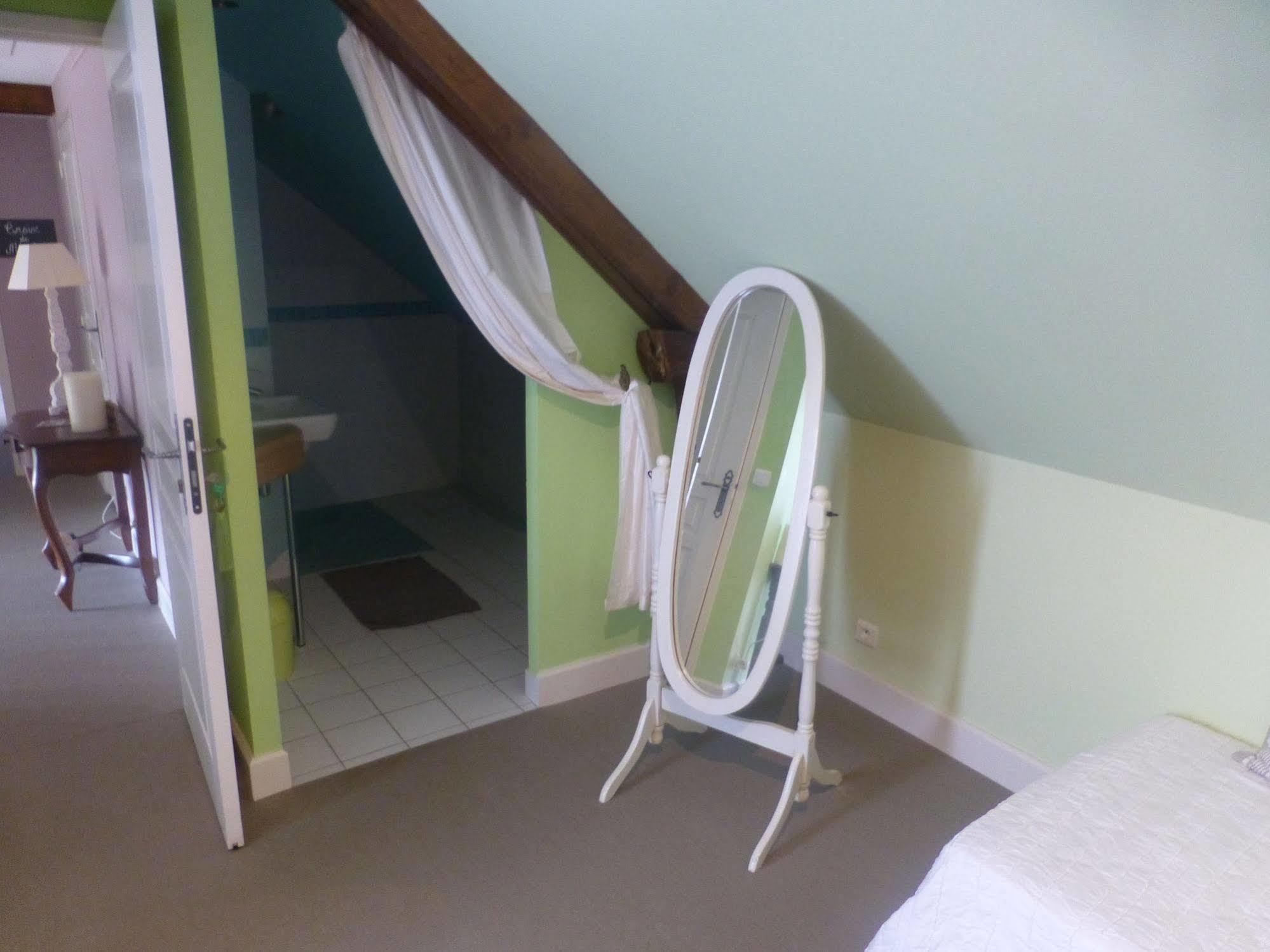 La Demeure Du Goupil Bed & Breakfast Brissac-Quince Luaran gambar