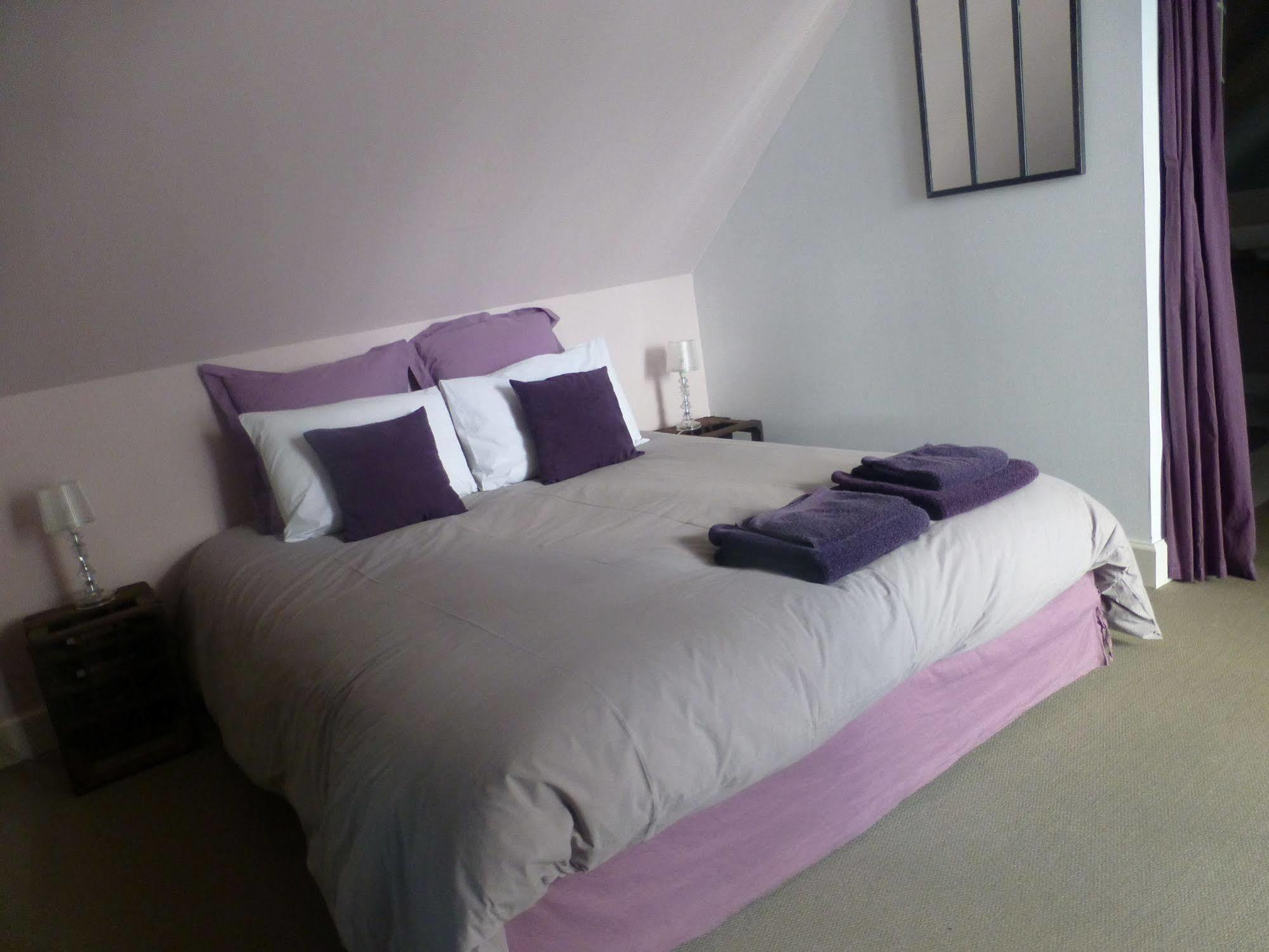 La Demeure Du Goupil Bed & Breakfast Brissac-Quince Luaran gambar